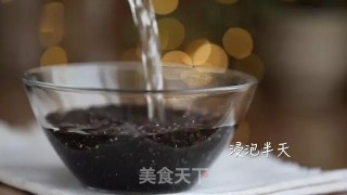 黑米珍珠鲜奶的做法步骤：1