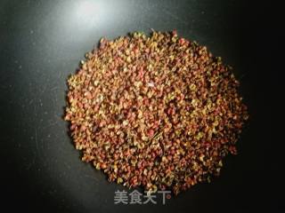 #团圆饭#自制花椒粉的做法步骤：2