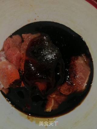 #团圆饭#酱烧猪排的做法步骤：2