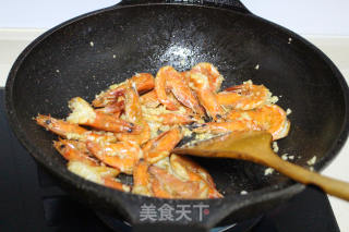 蒜香开背虾的做法步骤：10