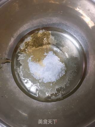 俄式提拉米苏的做法步骤：1