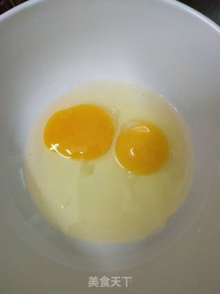 蛋饺饼的做法步骤：1