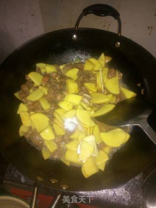 牛肉炖土豆的做法步骤：6