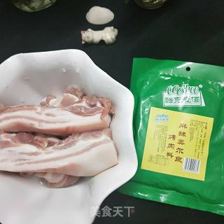麻辣奥尔良烤五花肉的做法步骤：2