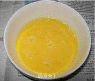 榨菜鸡蛋炒饭的做法步骤：4
