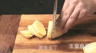 干锅土豆片的做法步骤：1