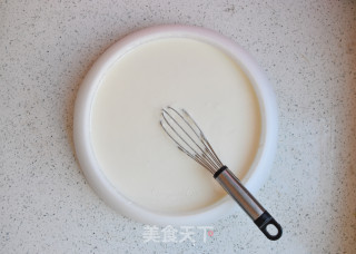 如何巧用小厨具制作快手美味薄饼的做法步骤：3