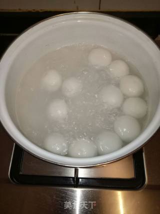 巧克力酱汤圆的做法步骤：2