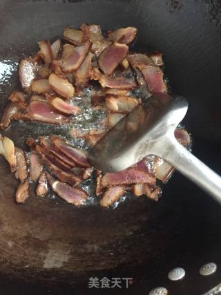 腐竹烧腊肉的做法步骤：4