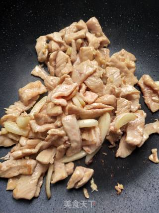 花菜炒肉的做法步骤：8