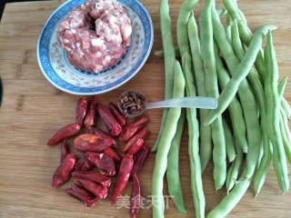 干煸芸豆的做法步骤：1