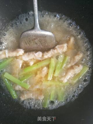 翡翠虾饺的做法步骤：7