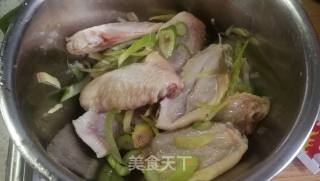 烤鸡翅的做法步骤：2