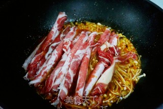 金针菇肥牛的做法步骤：6