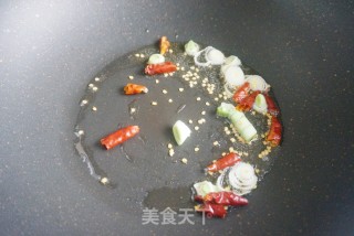 香辣黄瓜丁的做法步骤：2