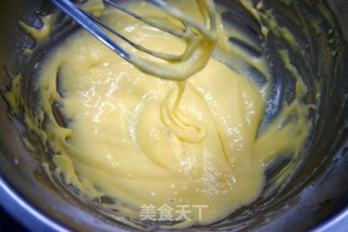 奶油戚风蛋糕卷的做法步骤：3