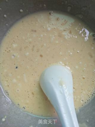 快手鸡蛋饼的做法步骤：3