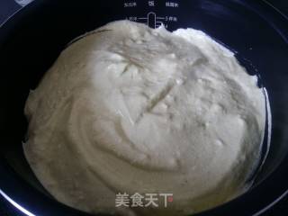 电饭煲版菠菜汁戚风蛋糕的做法步骤：10