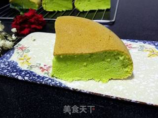 电饭煲版菠菜汁戚风蛋糕的做法步骤：13