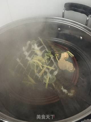 葱油鸦片鱼的做法步骤：7