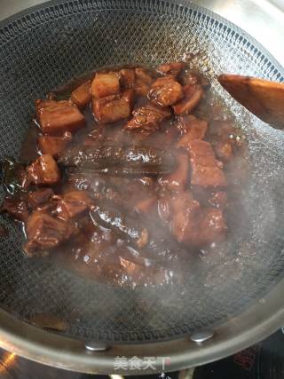 海参烧肉炒泡菜的做法步骤：2