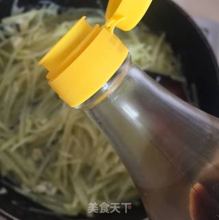 醋溜土豆丝的做法步骤：5
