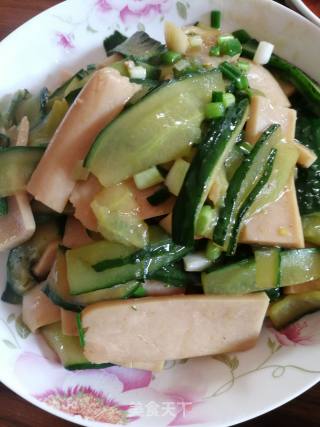 #团圆饭#鸡肉火腿炒青瓜的做法步骤：9
