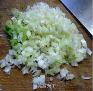 大葱牛肉馅荞麦粉蒸饺的做法步骤：5