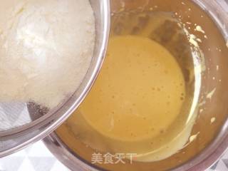 蛋黄溶豆的做法步骤：4