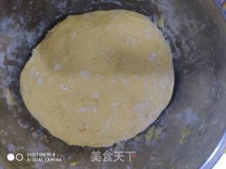 红枣南瓜卷的做法步骤：2