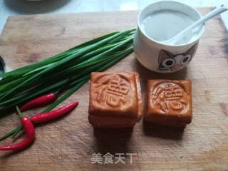 香干炒韭菜的做法步骤：2