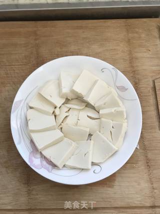 肉末蒸豆腐的做法步骤：1