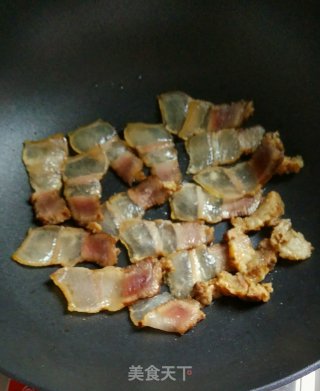腌豆角炒腊肉的做法步骤：5