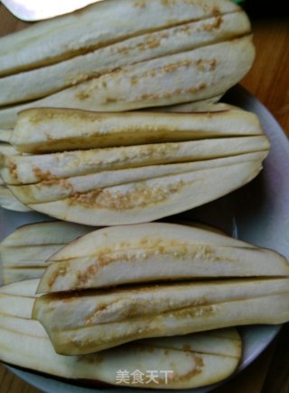 手撕茄子—无油版的做法步骤：1