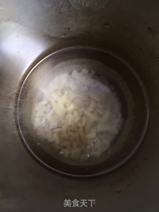 豆浆机版肉皮冻的做法步骤：5