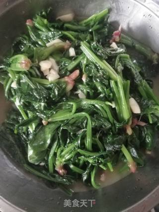 #团圆饭#蒜香菠菜的做法步骤：8