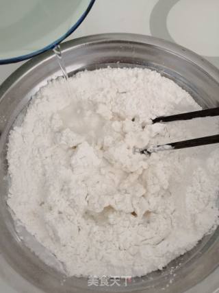 椰蓉糯米豆沙卷的做法步骤：1