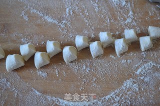 胡萝卜大肉饺子的做法步骤：4