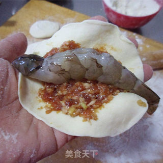 大虾抱蛋饺的做法步骤：6