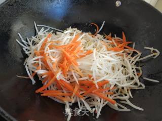 银芽鸡丝的做法步骤：7