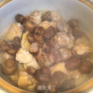 墨鱼干板栗煲鸡的做法步骤：5