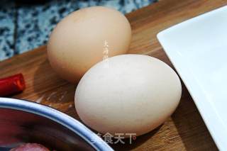 香煎鸡蛋的做法步骤：1