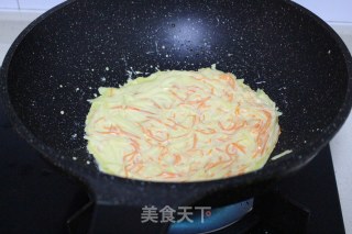 胡萝卜土豆丝饼的做法步骤：9