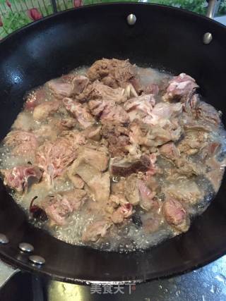 红焖鹿肉的做法步骤：3