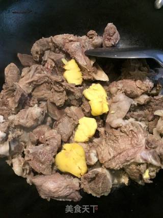红焖鹿肉的做法步骤：4
