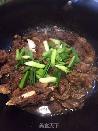 红焖鹿肉的做法步骤：7