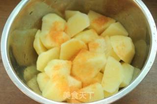 #烤箱菜#烤土豆的做法步骤：3