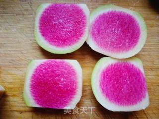 #团圆饭#炝拌萝卜皮的做法步骤：2
