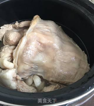 洋葱拌羊肉的做法步骤：2