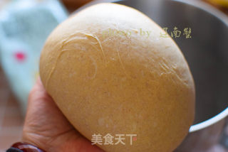 出炉就抢光的肉桂面包卷的做法步骤：4